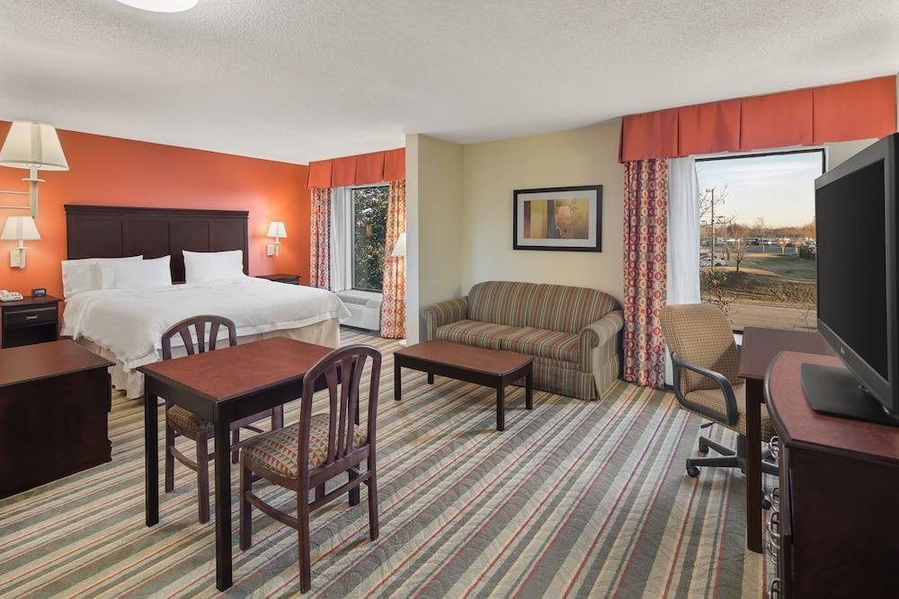 Hampton Inn Richmond-Меканиксвилл Экстерьер фото