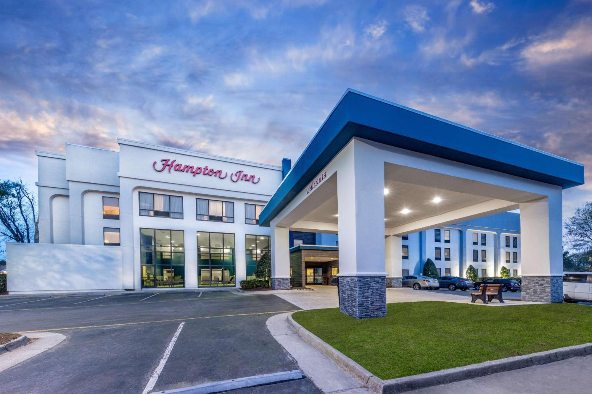 Hampton Inn Richmond-Меканиксвилл Экстерьер фото