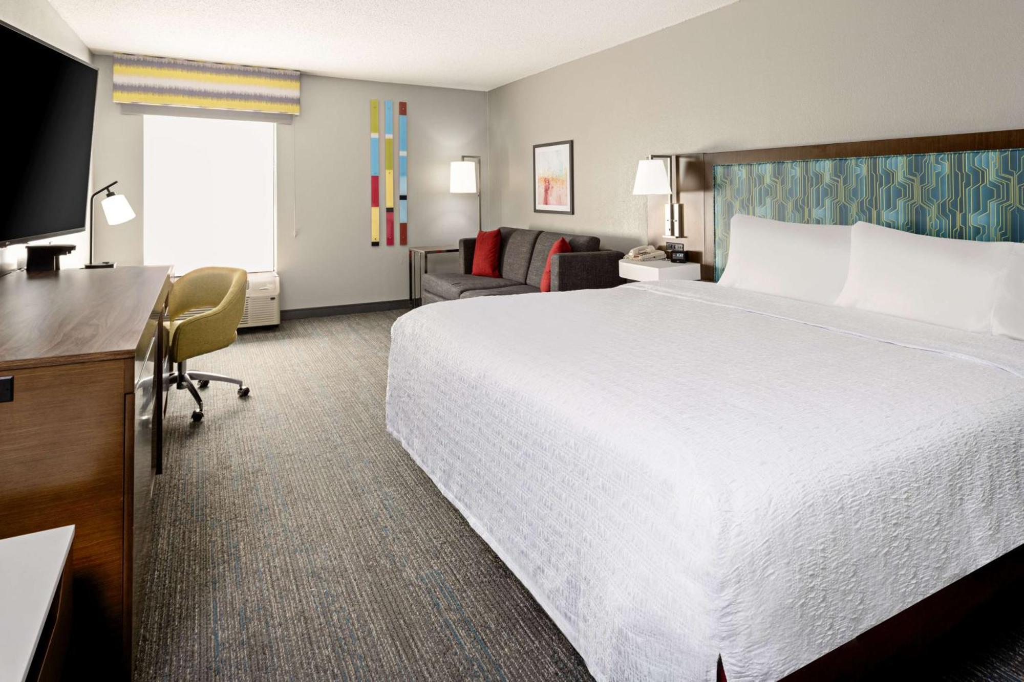 Hampton Inn Richmond-Меканиксвилл Экстерьер фото